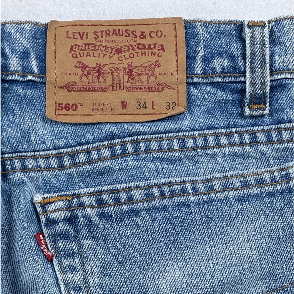 Vintage Levis 560 Loose Fit Tapered Leg Jeans Mens 34x32 Blue Made in USA 90s - Picture 11 of 12